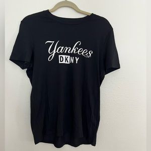 DKNY Sport Yankees women tshirt
